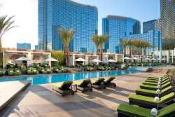 Mandarin Ooriental pool Las Vegas